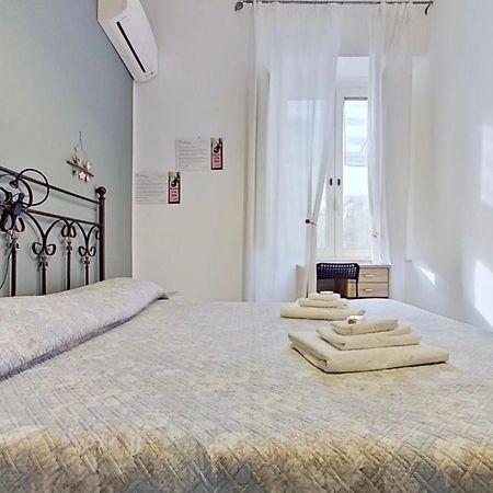 Il Giardino Di Vico Neve Bed & Breakfast Napoli Bagian luar foto