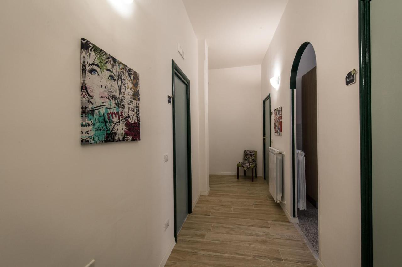 Il Giardino Di Vico Neve Bed & Breakfast Napoli Bagian luar foto