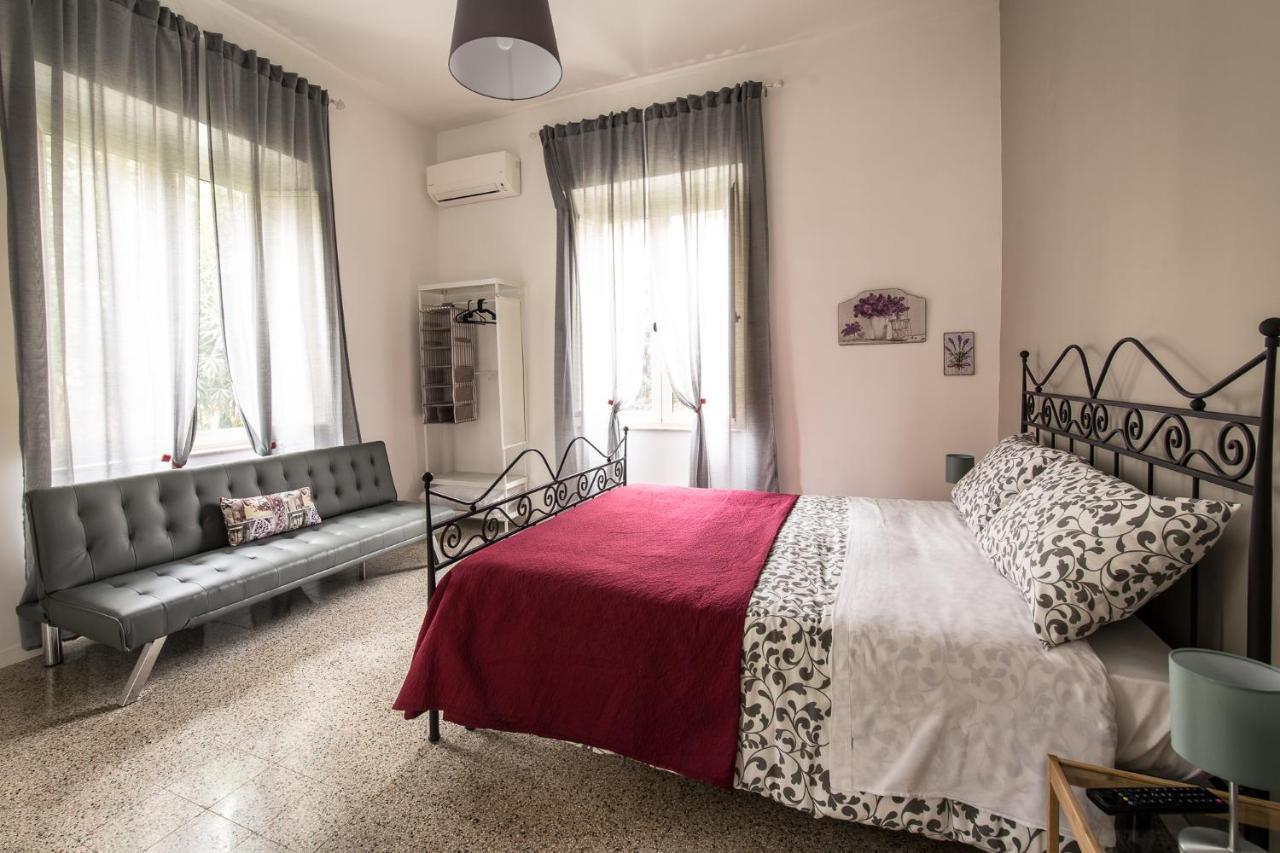 Il Giardino Di Vico Neve Bed & Breakfast Napoli Bagian luar foto