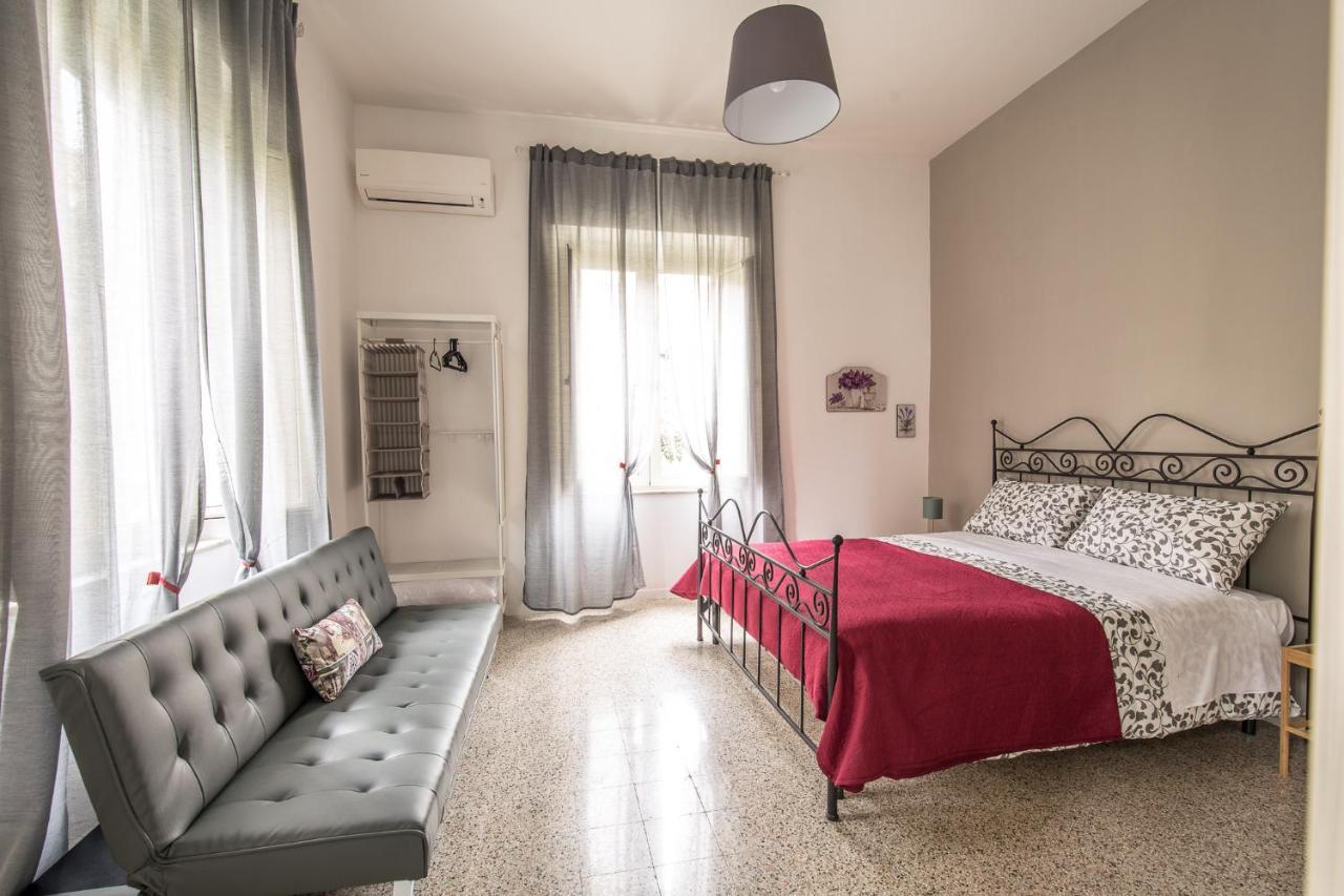 Il Giardino Di Vico Neve Bed & Breakfast Napoli Bagian luar foto