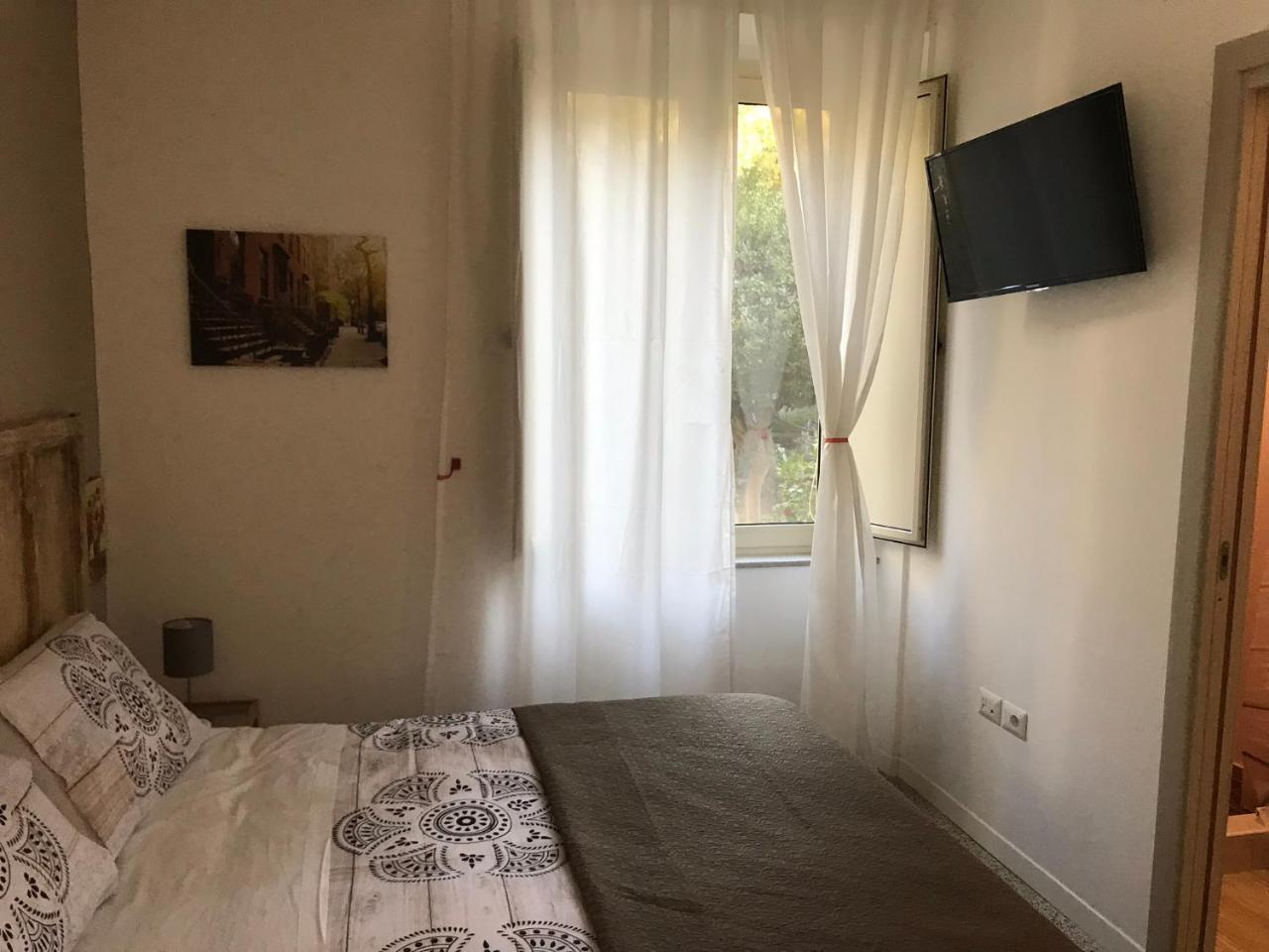 Il Giardino Di Vico Neve Bed & Breakfast Napoli Bagian luar foto